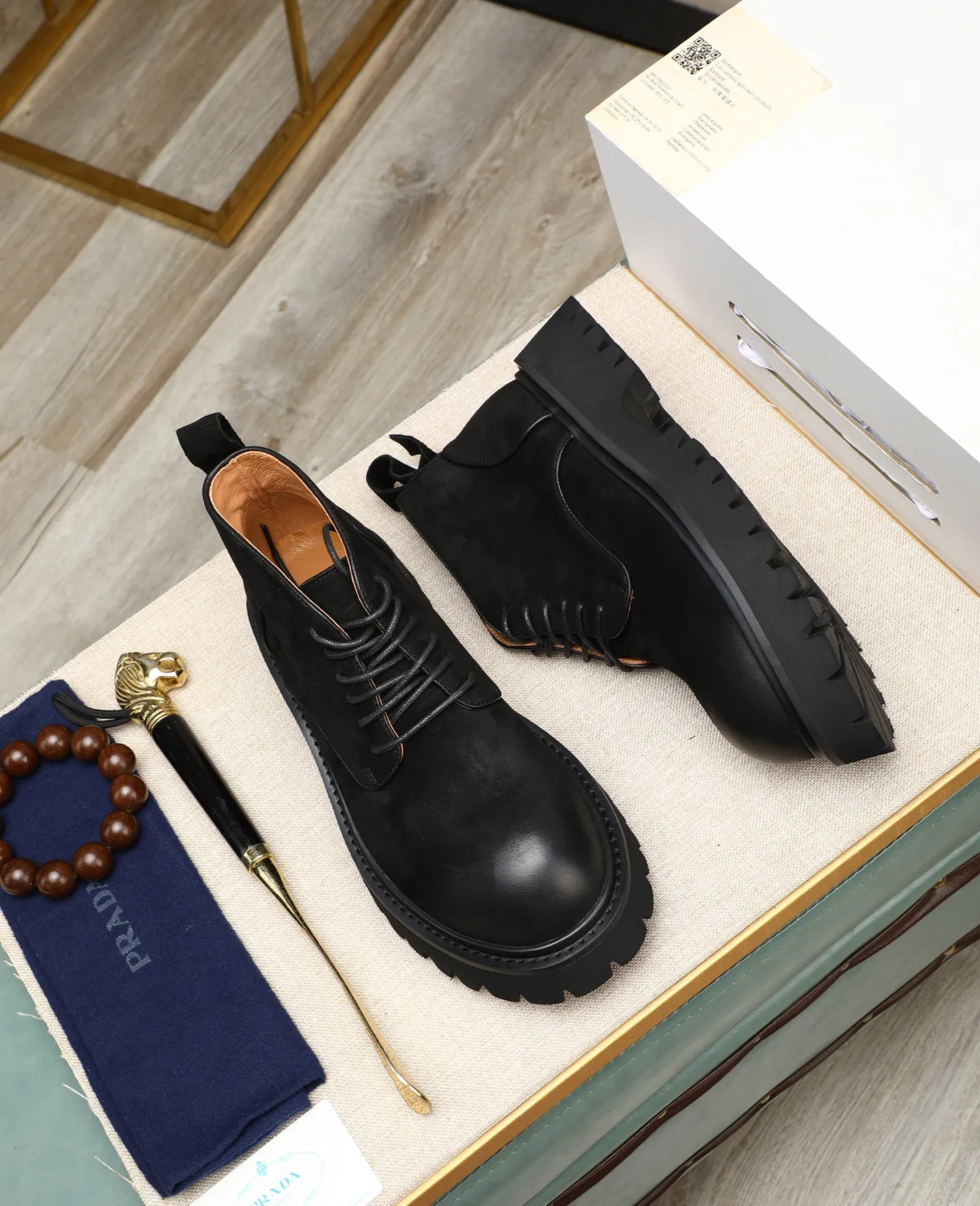 Men's men's shoes 💰580 high-end version. PRADA (Prada) men's casual style, compare the quality at the counter 🧚🏿♂️Imported cowhide fabric 🐎Water-dyed comfortable and soft cowhide lining for feet 🐂Genuine leather outsole with label 🎉 Size 38-44. Can be customized for 45💥🏆